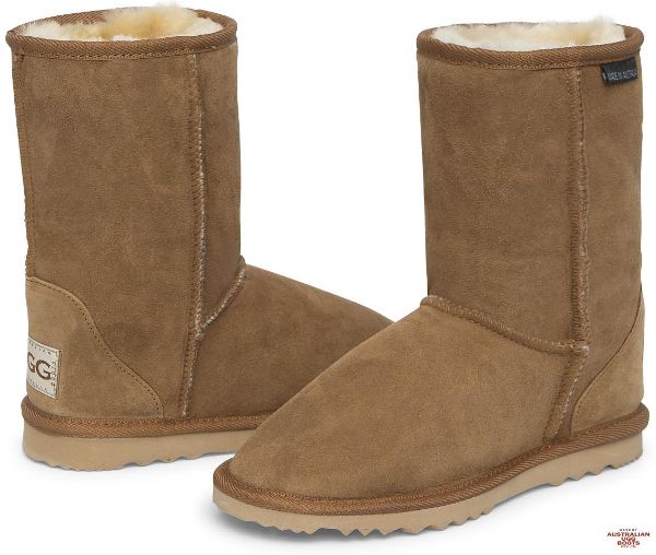 Picture of Classic Short Boot Chest Size AU L9 M8