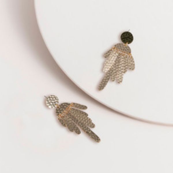 Picture of SAE512 Gold Beaten Fringe Post Earrings